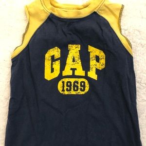 Boys gap tank top